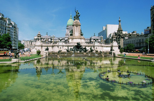 Buenos Aires buenos-aires-congress-square.jpg